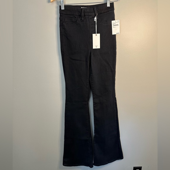 GOOD AMERICAN 
GOOD FLARE JEANS SIZE 1 - Picture 5 of 5